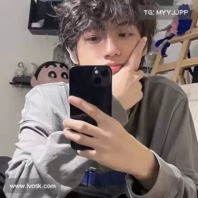 农姬朦